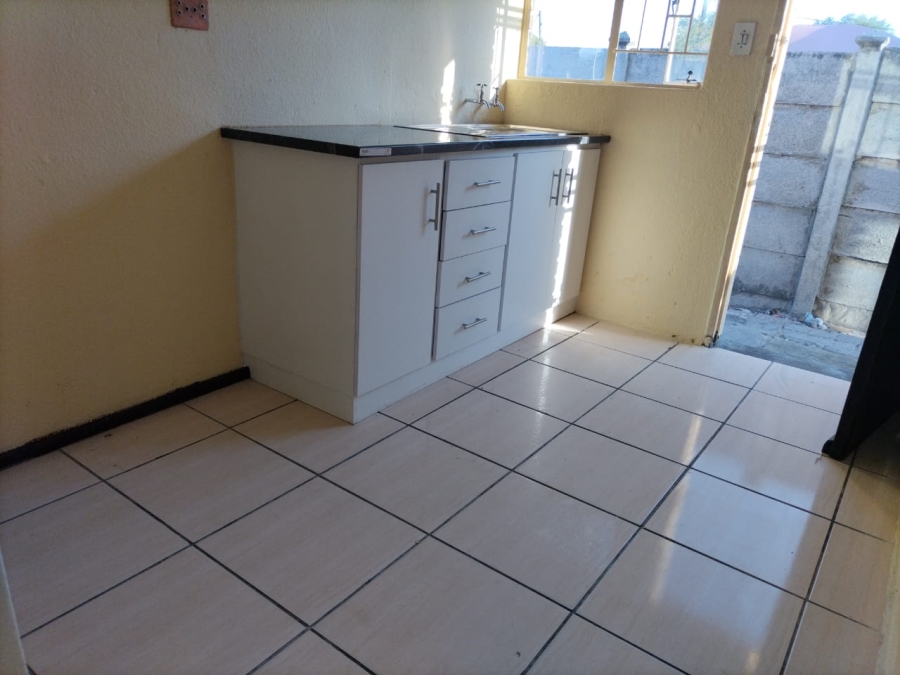 2 Bedroom Property for Sale in Boitekong Ext 1 North West